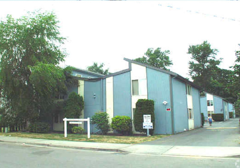 Pinehurst Manor